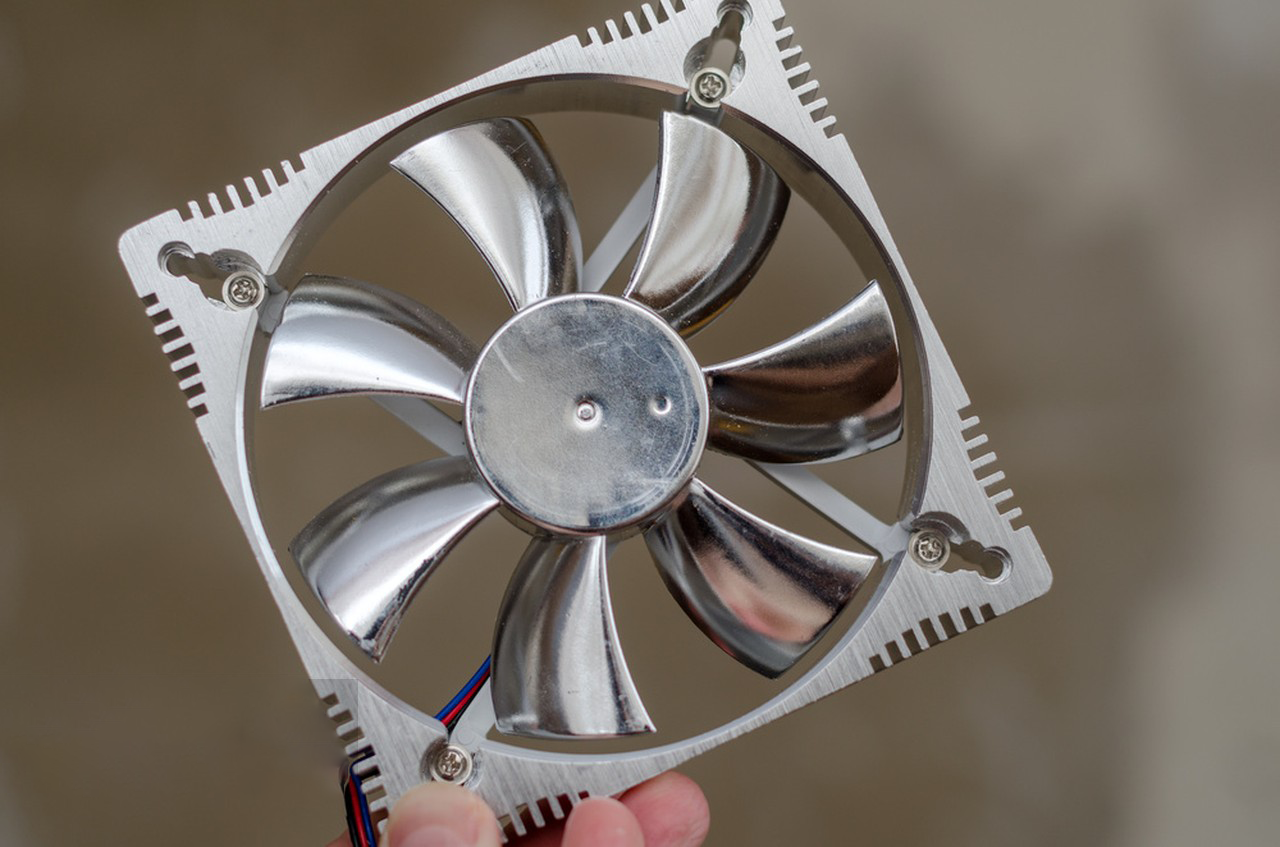 Requirements for Cooling Fans Under the Dual 85 Standard